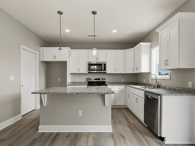 1458 Boulder Ct — Photo 12