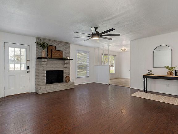 4th image of 2532 S Fort Avenue