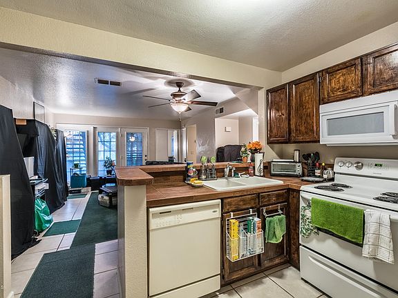4th image of 4901 E Calle Los Cerros St #157