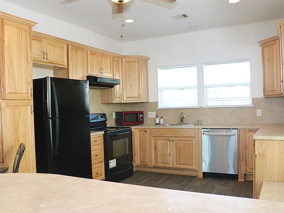 3rd image of 1506 Todville Rd