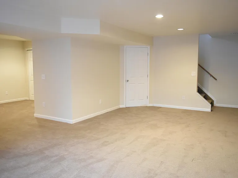 10657 W Roxbury Ave — Photo 14