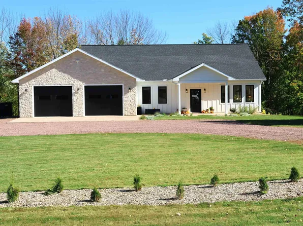 39142 N York Rd, High Bridge, WI 54846