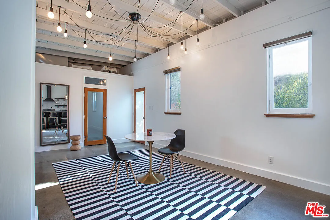 1 bed, 1.0 bath, 1000 sqft, $2,950 — Photo 4