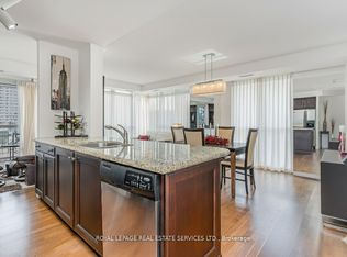 900 Mount Pleasant Rd #1203, Toronto, ON M4P3J9