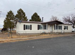 690 W 400 S, Milford, UT 84751