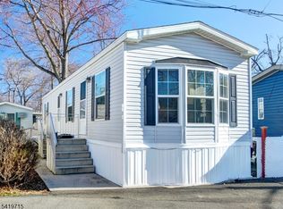 17 E 6th Street, Moonachie, NJ