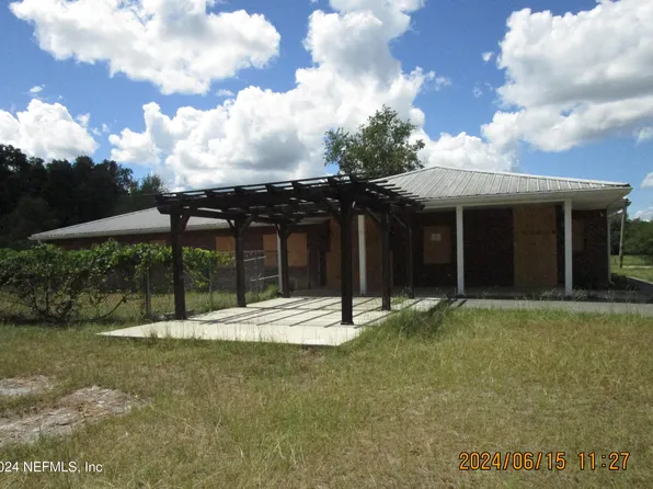 9302 HOLDEN PARK Road, Hawthorne, FL 32640