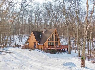 562 Golden Ct, Wisconsin Dells, WI 53965