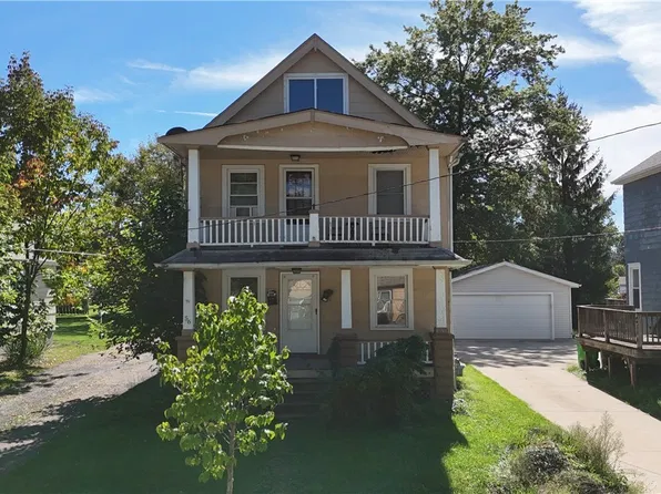 56 Charles St, Bedford, OH 44146