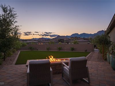 936 Mayfield Manor Ln, Las Vegas, NV, 89138