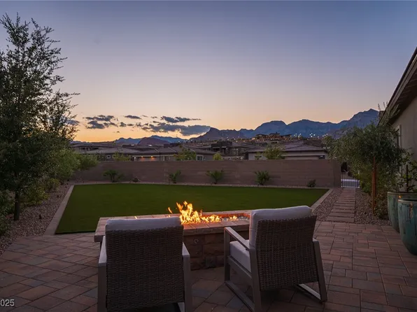 936 Mayfield Manor Ln, Las Vegas, NV 89138