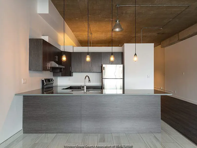 1445 Ouellette Ave — Photo 8