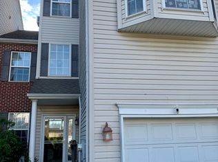 5159 Spring Ridge Dr E, Macungie, PA 18062