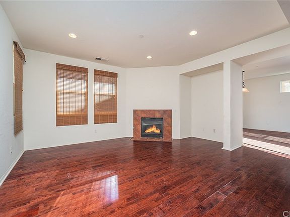 3rd image of 11101 Break St