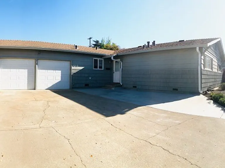 610 Brookwood Way — Photo 2