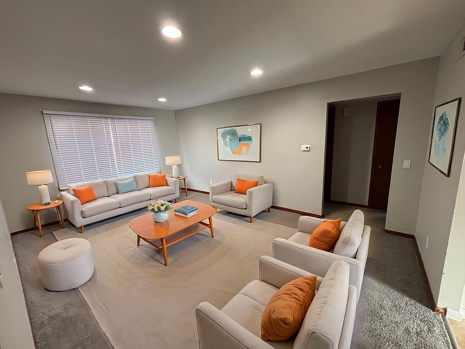 1st image of 8865-8871 Holmes Ave #4