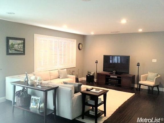 3rd image of 7401 Grenfell Ct