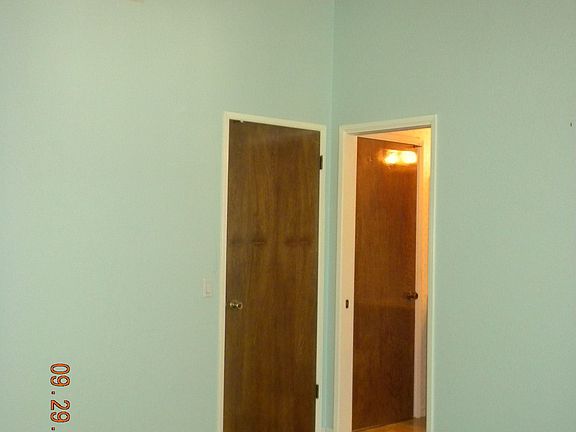 2nd image of 7832 Windsor Ln