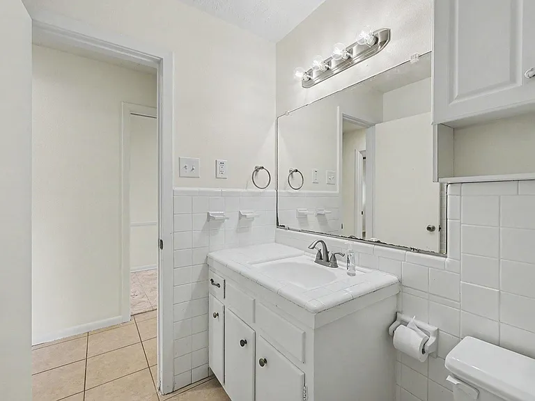 9315 Val Verde St — Photo 13