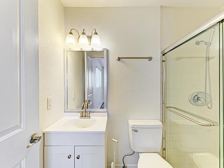 616 Guild Dr #8 — Photo 14
