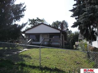 5727 NW Radial Hwy, Omaha, NE 68104