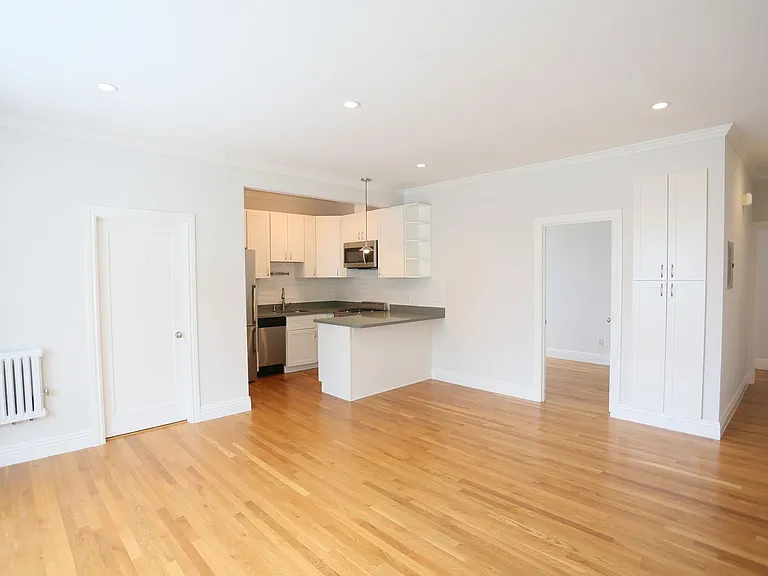 171 Montecito Ave #301 — Photo 3