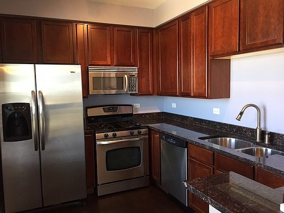 4th image of 100 N Hermitage Ave Unit 0808