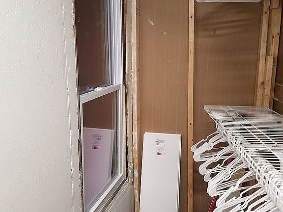 2nd Fl Apt Walk-in closet 