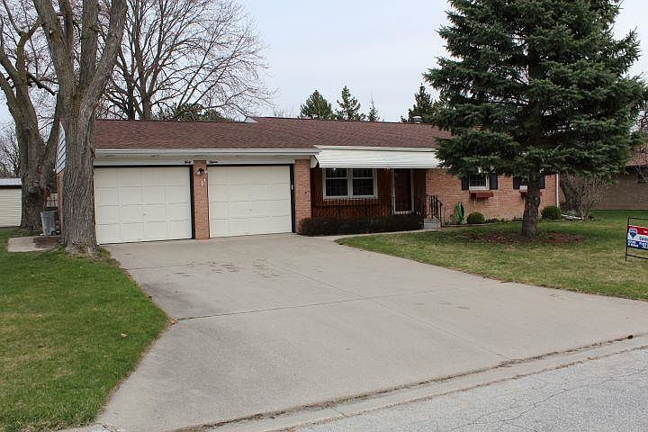 1st image of 4015 Richlyn Ct