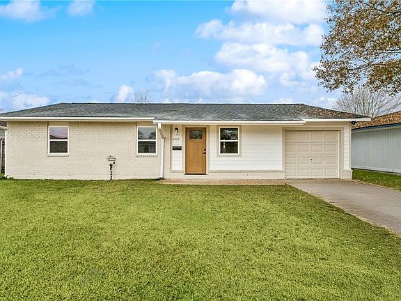 2nd image of 660 Grovewood Dr