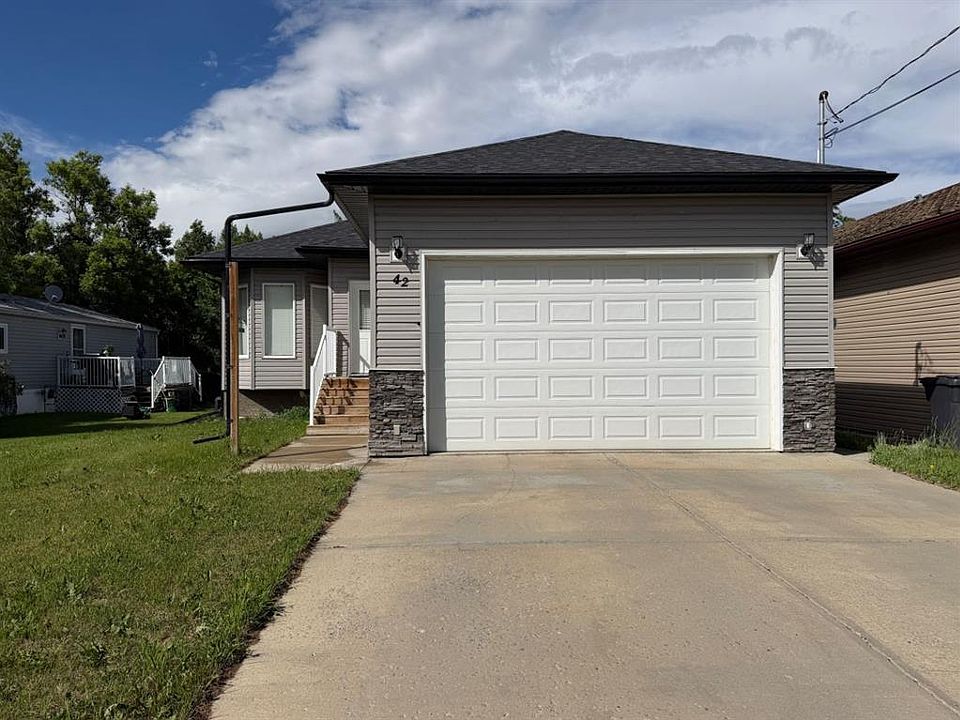 1st image of 42 S Red Deer Ave #A