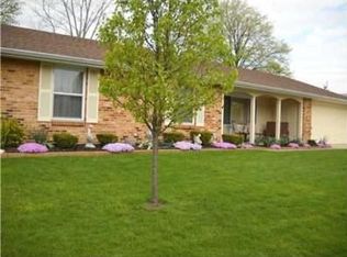 2933 Alameda Dr, Springfield, OH 45503