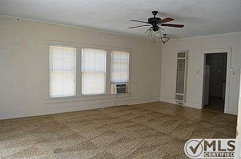 4th image of 1273 Jeanette St