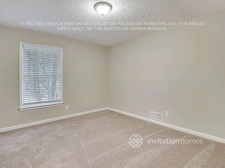 6236 Shallow Creek Ln — Photo 12