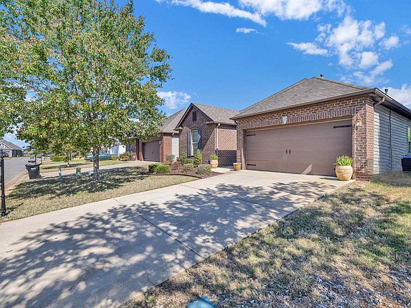 2nd image of 6420 Cheshire Cove Dr