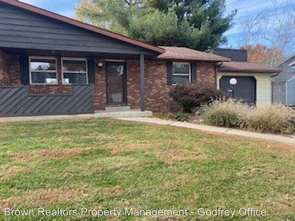2nd image of 1800 Muny Vista Ct #B