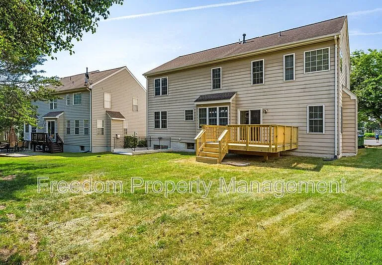9140 Worthington Dr — Photo 78