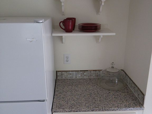 4th image of 7819 N Oregon Ave