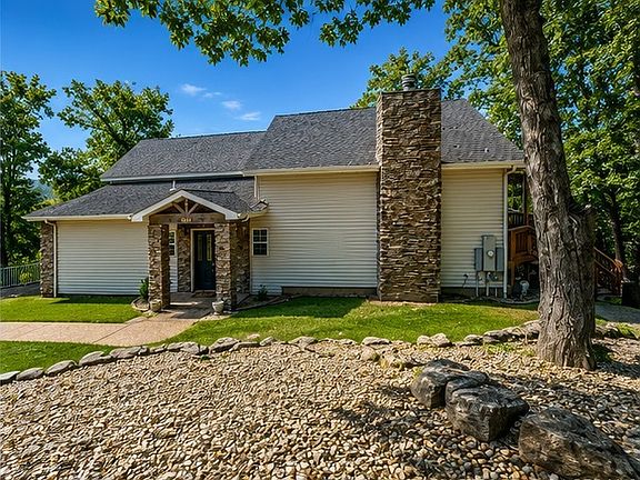 4th image of 6835 Saint Tropez Cir