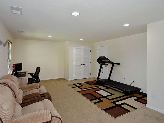 4th image of 1803 Rutgers Ln