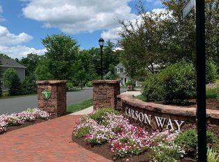 6 Carson Way, Simsbury, CT 06070