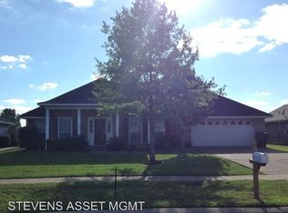5826 Bayou Dr, Bossier City, LA 71112