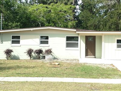 1033 Depaul Dr, Jacksonville, FL, 32218