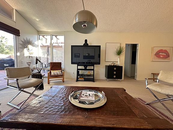 3rd image of 48970 Cochran Dr