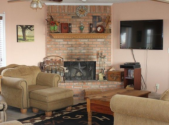 4th image of 4802 County Road 5300