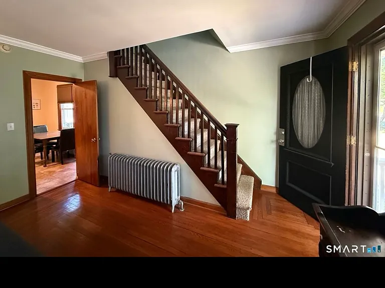 134 Forest St — Photo 6