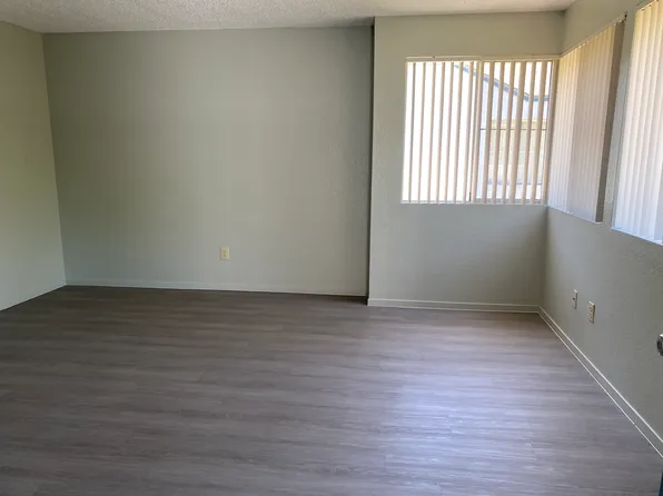 1131 S Russell Ave #22, Santa Maria, CA 93458