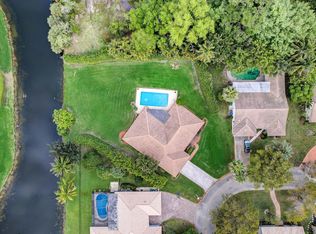 10891 NW 10th Pl, Pompano Beach, FL 33071