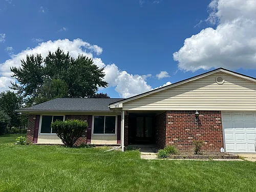 537 Randall Dr Photo 1