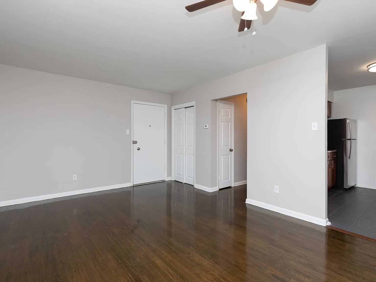 Martoni Apartments — Photo 3